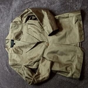 Linda Allard Ellen Tracy gold tone single button silk blazer